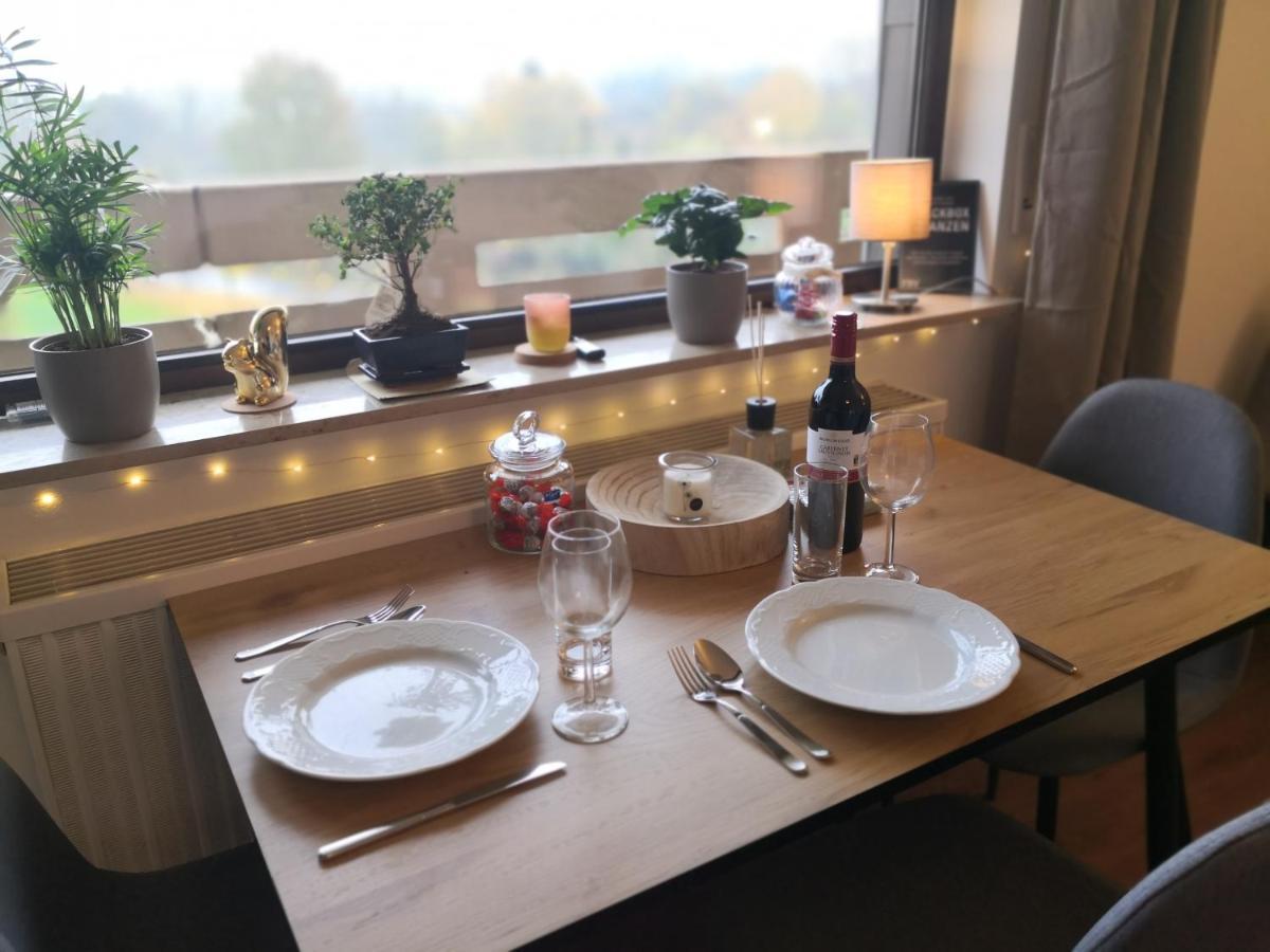 Exklusives Apartment Zw. Lu Und Speyer Mit Aufzug Neuhofen Bagian luar foto